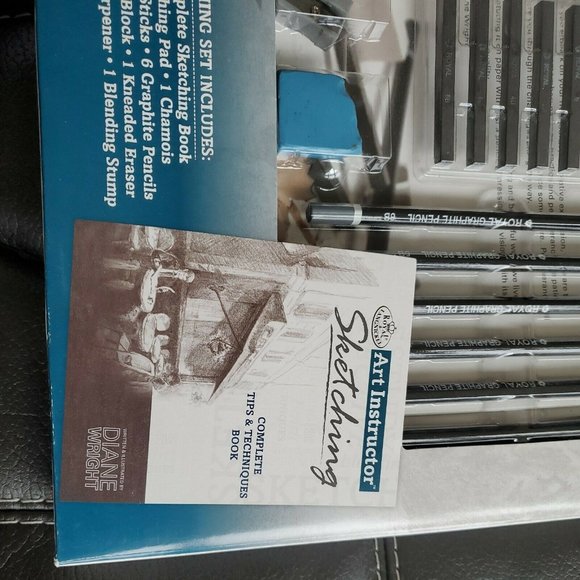 Royal Art Instructor Sketching Set **NEW** Full Set w Instructional Book - Picture 2 of 8